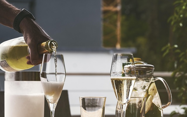 Alcohol Rehabs Fort Lee New Jersey: AA Support for Recovery